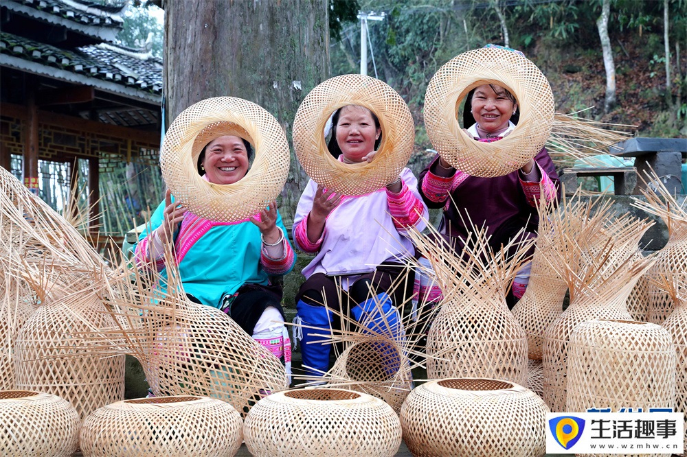 贵州榕江：赶制灯笼迎新年(图3)