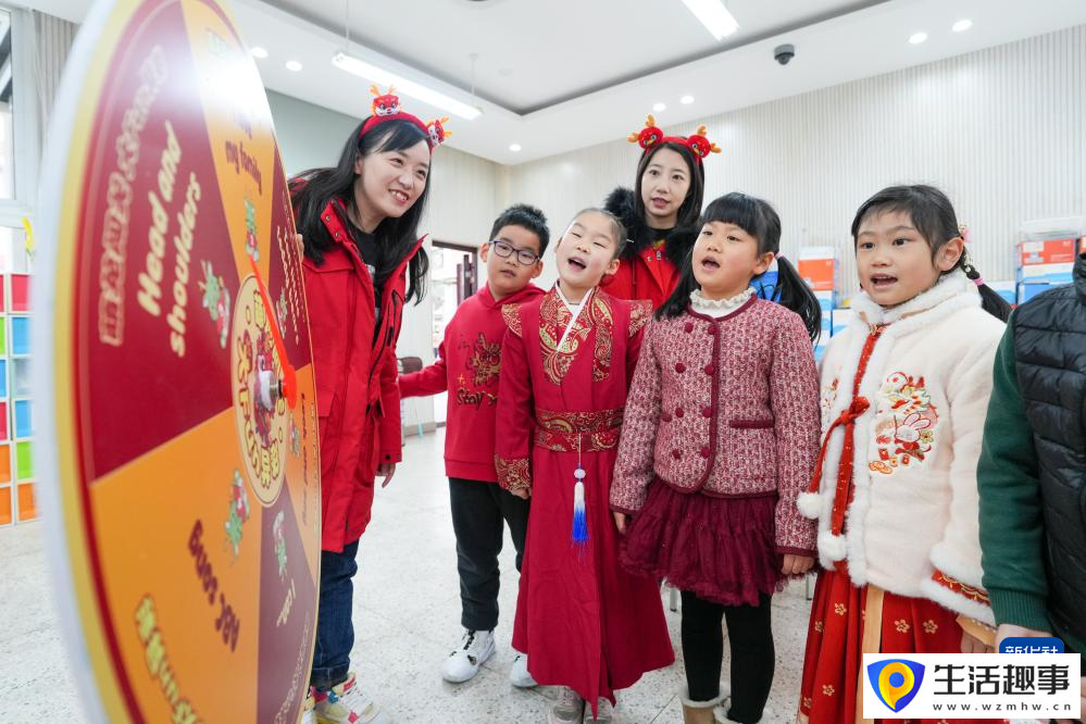 南京：课程融合 “乐学”迎新(图1)