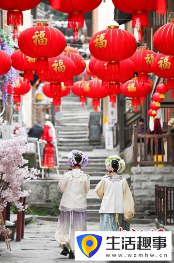 百年黄葛古道张灯结彩年味浓(图6) 百年黄葛古道张灯结彩年味浓(图6)
