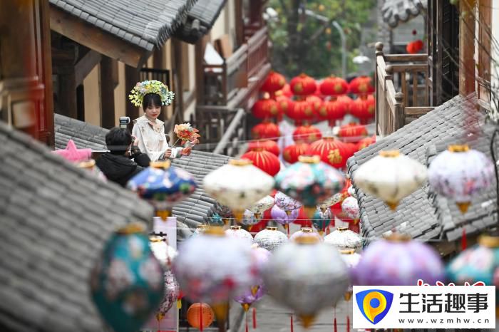 百年黄葛古道张灯结彩年味浓(图7) 百年黄葛古道张灯结彩年味浓(图7)
