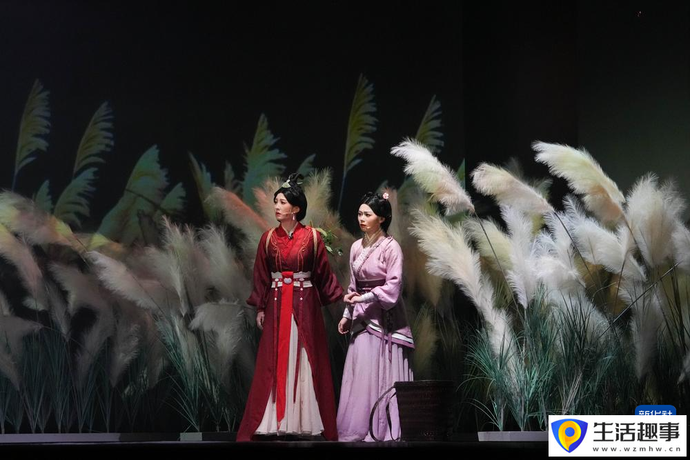 《西汉有戏·辛追的家宴》在长沙演出(图2)